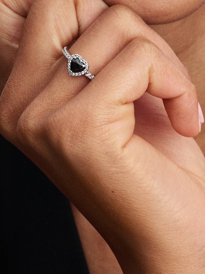Conjunto Corazón Negro Elegante