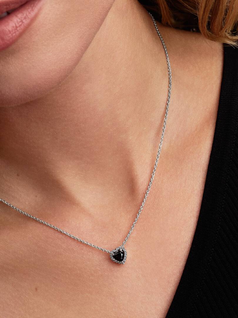 Conjunto Corazón Negro Elegante