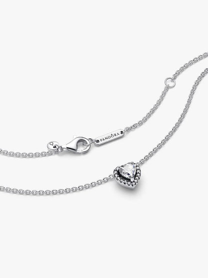 Collar Corazón en Relieve