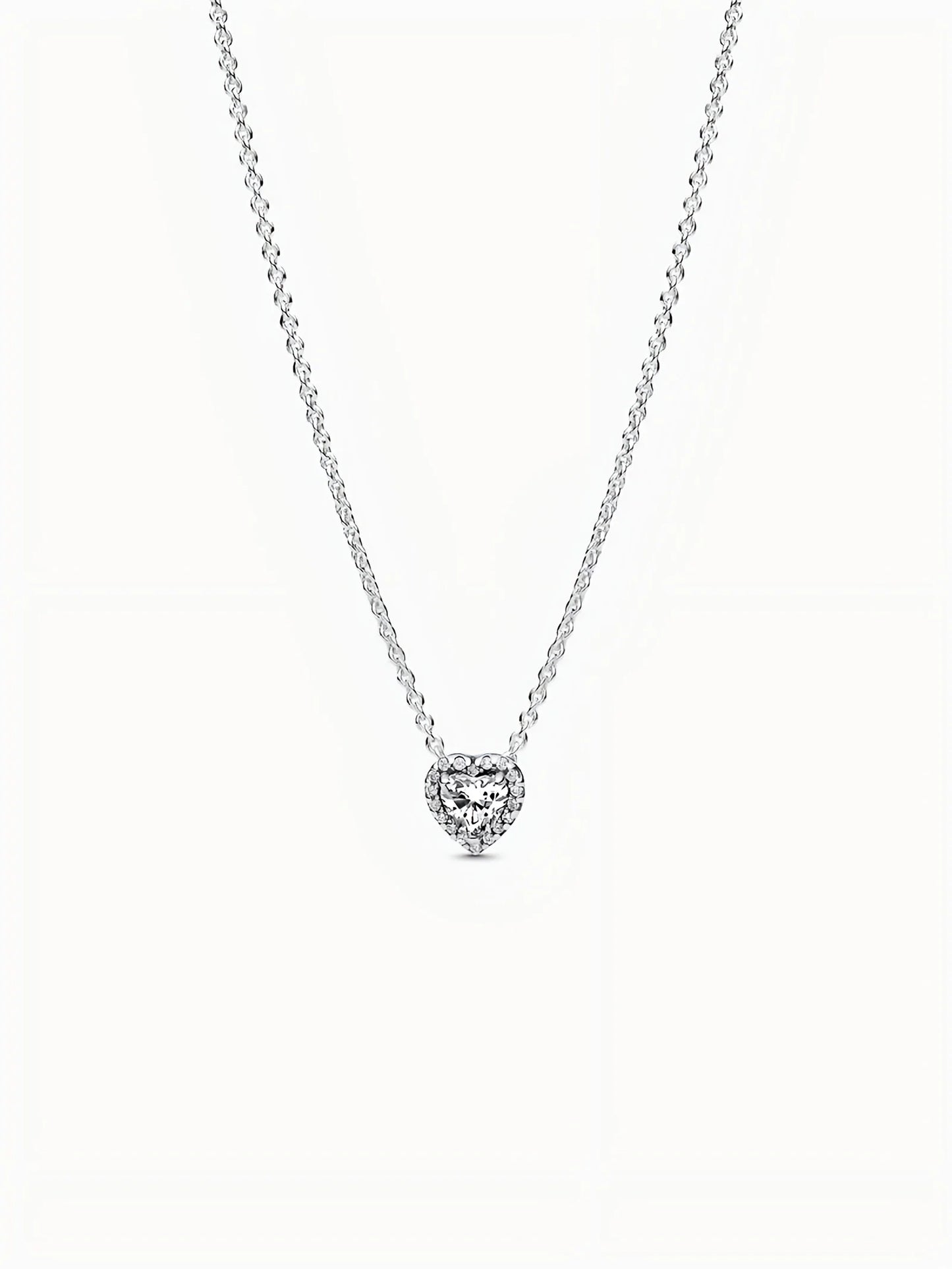Collar Corazón en Relieve