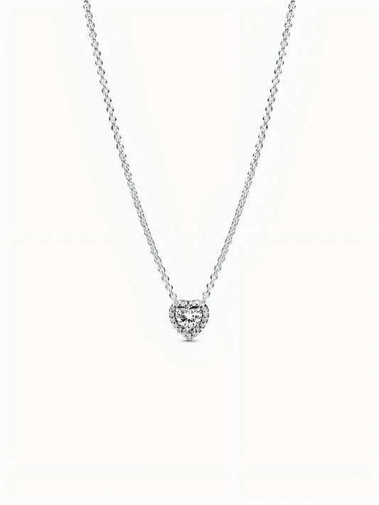 Collar Corazón en Relieve