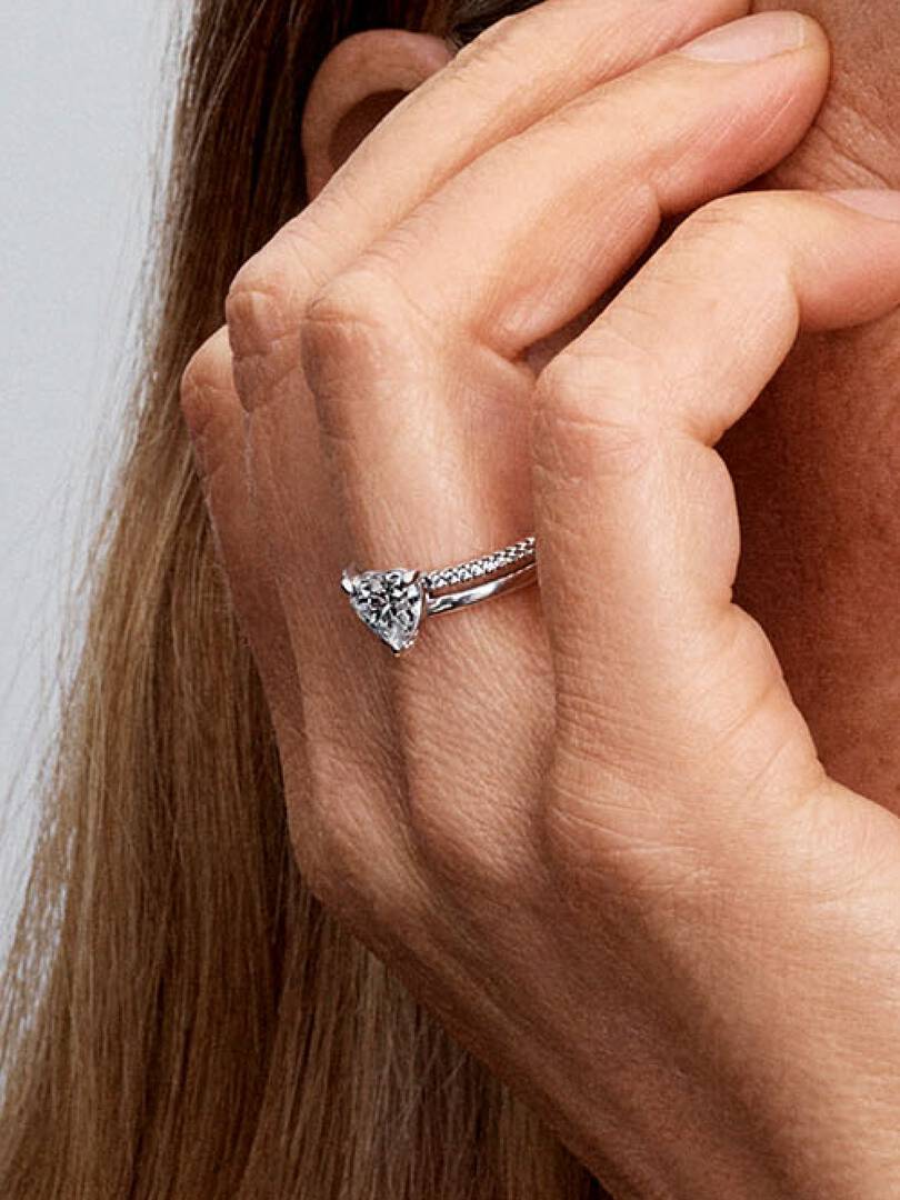Anillo Corazón Doble Banda
